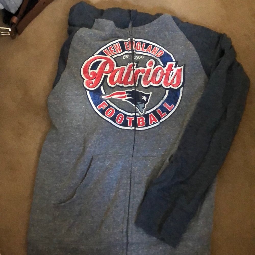 Zip Up New England Patriots Sweatshirt